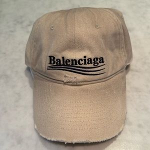 Balenciaga Cap unisex